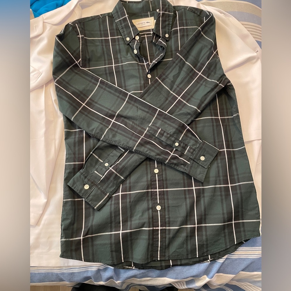 Lacoste Men’s Size Medium button down dress shirt
